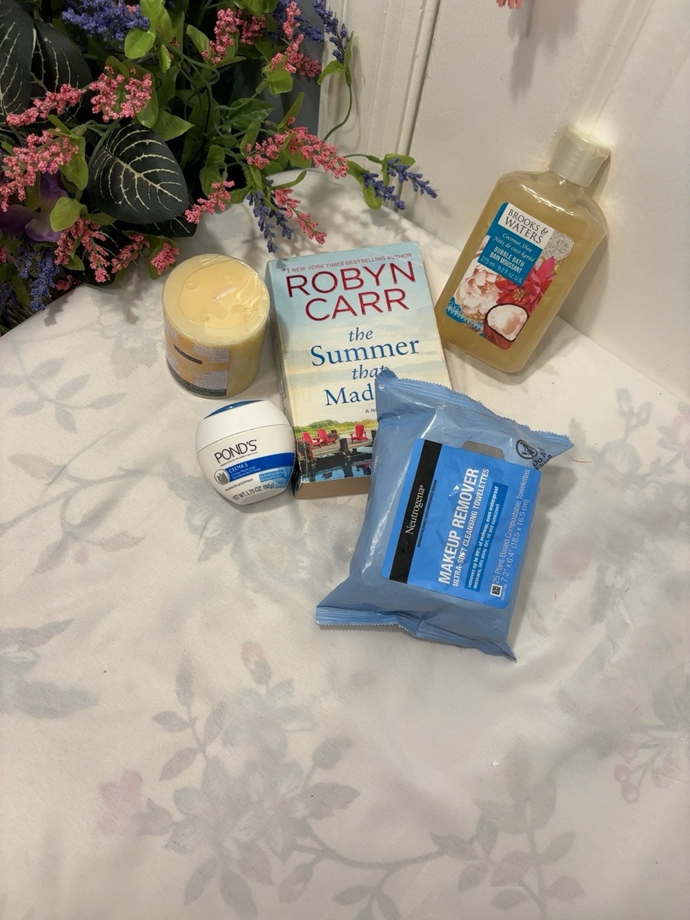 Adult Self-Care & Relaxation Gift Basket with Book, Bath & Beauty - Picture 4 of 5